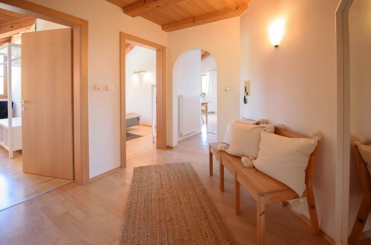 La Vinea Apartment Caldaro Exterior photo